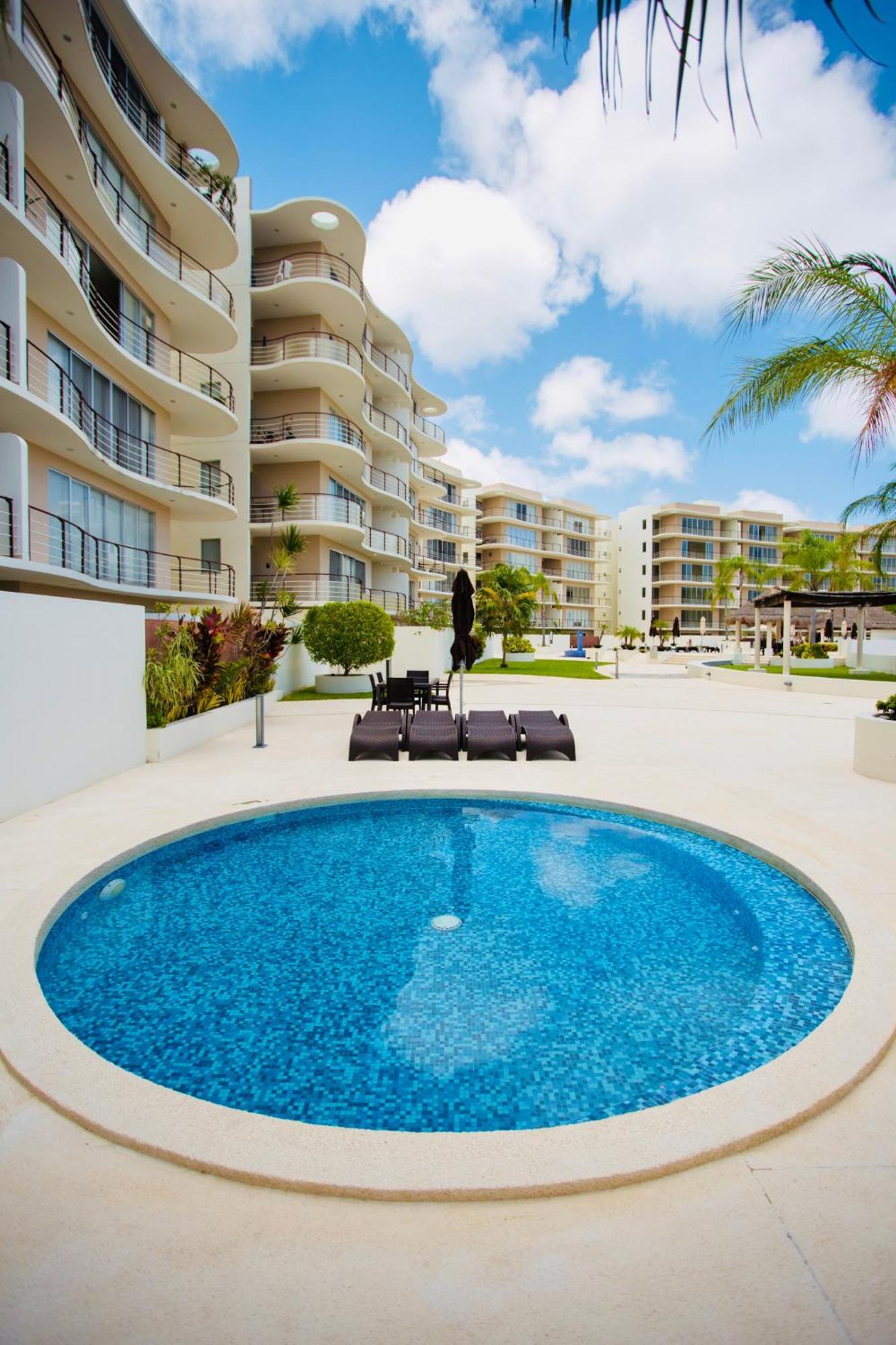 Large&Modern Apartment With Private Terrace Cancun Ngoại thất bức ảnh